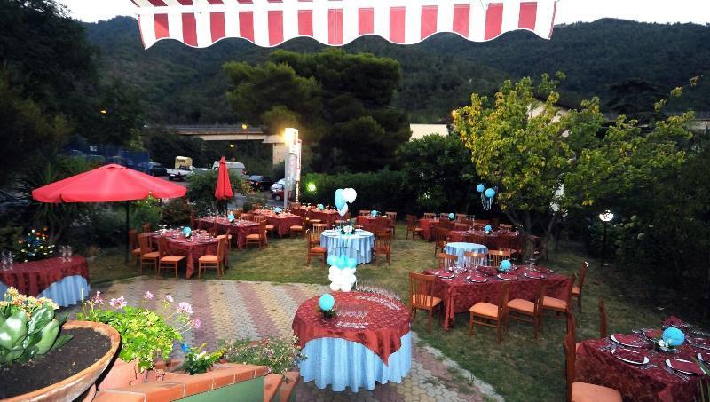 Real Asturias Hotel Acquappesa Eksteriør bilde