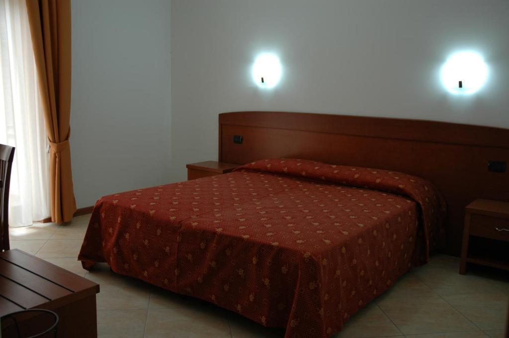 Real Asturias Hotel Acquappesa Rom bilde